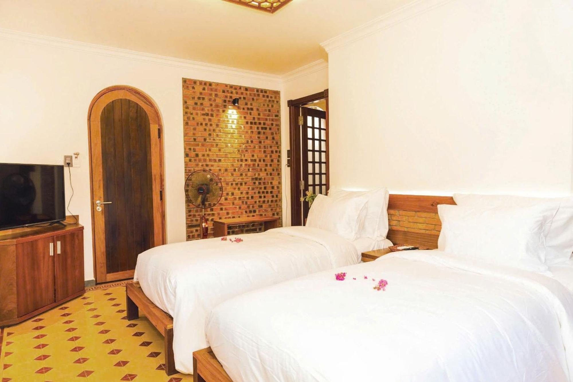 Gahi Homestay Hue Buitenkant foto